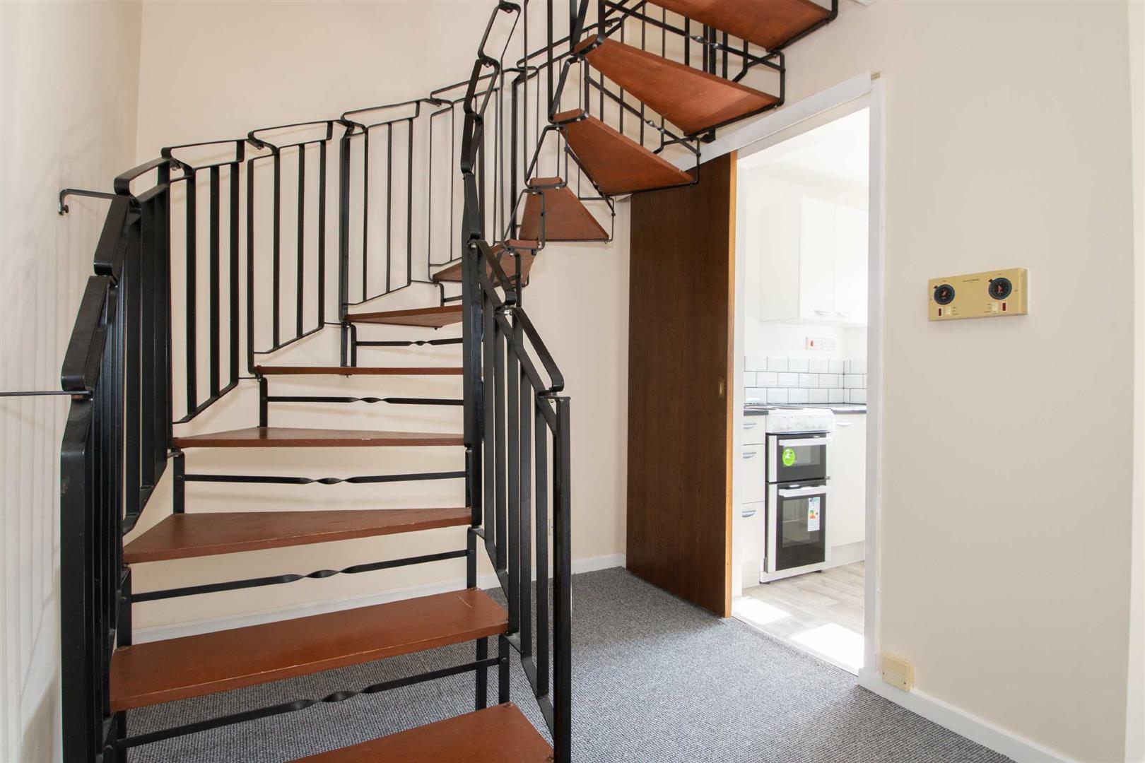 1 bed property in Bercham, Milton Keynes